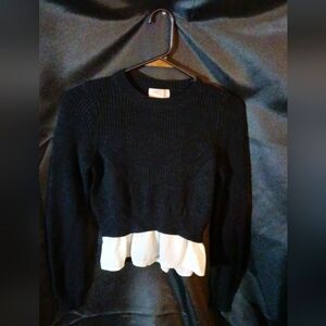 F21 Layered sweater w/button down shirt hem Sz Sm